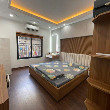 Bán nhà 50m 6T Lâm Du Bồ Đề, Long Biên , oto ,KD, giá 8,9ty.