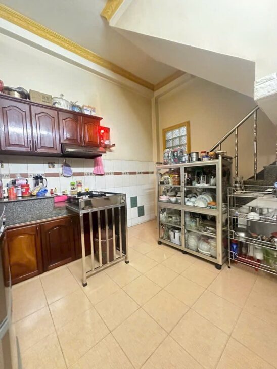 BÁN NHÀ MẶT PHỐ LÊ VĂN LƯƠNG – Q.7 – 132M2 – – 4 TẦNG – 10.5 TỶ – SỔ HỒNG
