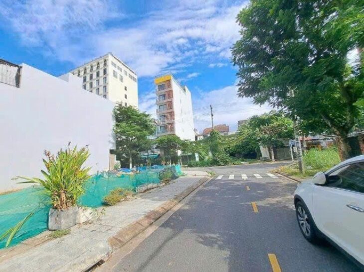 BÁN CẶP ĐẤT TRẦN THANH MẠI, SÁT BIỂN MỸ KHÊ, THÍCH HỢP XÂY CĂN HỘ