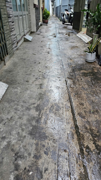 Sát mặt tiền đường Ngang 3.2 x 5 – 3 tấm có 2 tỷ