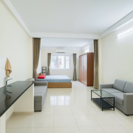 BÁN NHÀ HOÀNG QUỐC VIỆT, TRUNG TÂM CẦU GIẤY, 2 THOÁNG, GẦN ÔTÔ, 38M, 5 TẦNG, GIÁ 7,8 TỶ