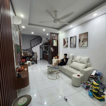 ????BÁN NHÀ PHỐ AN TRẠCH QUỐC TỬ GIÁM DÂN XÂY Dt 28 m 5tầng mt3.3m giá chỉ 8 tỷ ????BÁN NHÀ PHỐ AN TRẠCH QUỐC TỬ GIÁM DÂN XÂY Dt 28 m 5tầng mt3.3m giá chỉ 8 tỷ