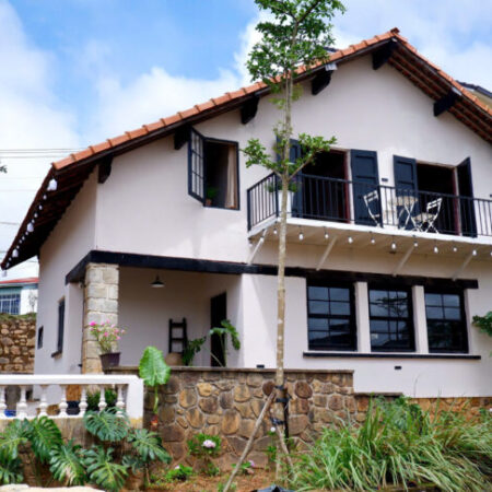 CHO THUÊ BIỆT THỰ FULL NỘI THẤT MẶT TIỀN TÔ HIỆU PHƯỜNG 7 ĐÀ LẠT GIÁ 25TR CHO THUÊ BIỆT THỰ FULL NỘI THẤT MẶT TIỀN TÔ HIỆU PHƯỜNG 7 ĐÀ LẠT GIÁ 25TR