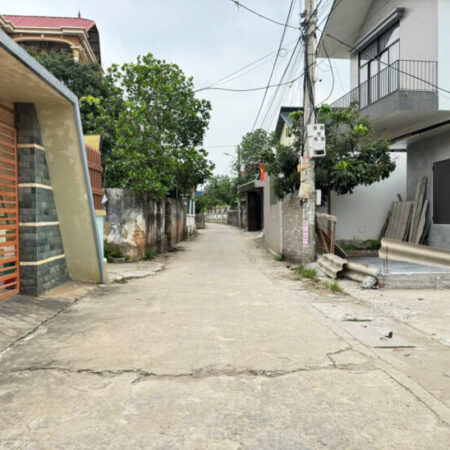 Bán đất thôn Yên Vinh, Thanh Lâm, Mê Linh. Gần KDT HUD, đường vành đai 4 Bán đất thôn Yên Vinh, Thanh Lâm, Mê Linh. Gần KDT HUD, đường vành đai 4