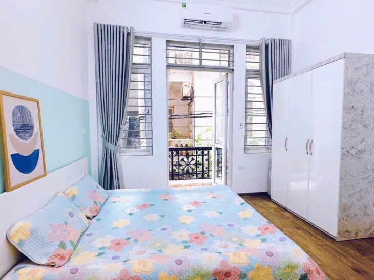 CCMN CẦU GIẤY FUL NỘI THẤT – DT 50 TR/THÁNG DT 43m2 5 tầng MT 3.5m Giá 12.5 tỷ