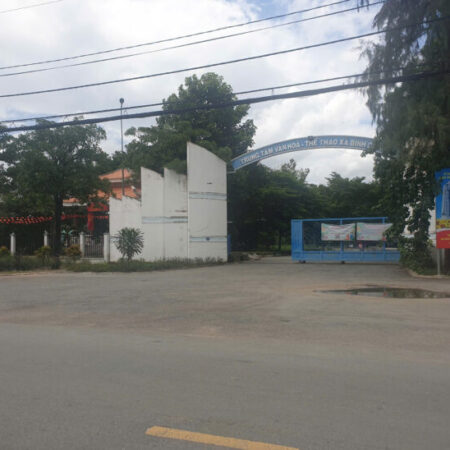 Bán Đất Bình Chánh 8x18m Full thổ, Hoàng Phan Thái vô 50m Ngay chợ Bình Chánh Giá 35tr/m