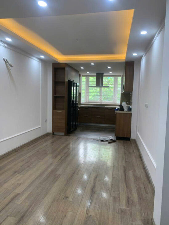 BÁN NHÀ HIẾM PHỐ PHẠM NGỌC THẠCH – 40M2 6T-MT 4M GIÁ 11,5 TỶ-NGÕ TO NHƯ PHỐ, CÓ VỈA HÈ – TRUNG TÂM