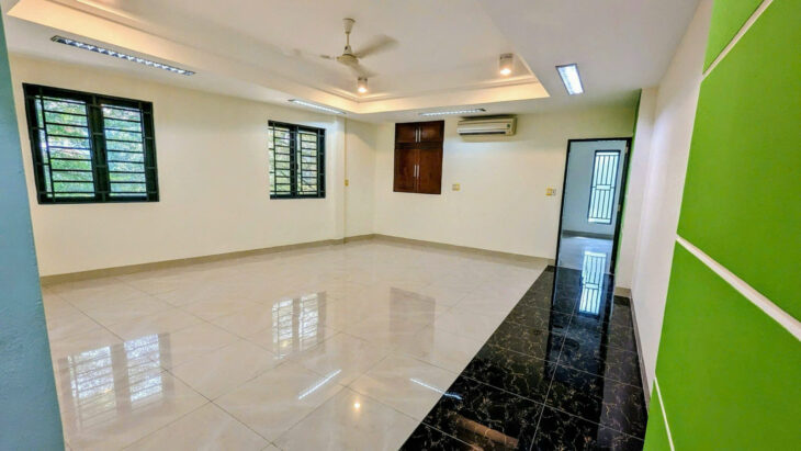 BIỆT THỰ PHÚ MỸ HƯNG PHÚ THUẬN Q7 NGANG 4.5 DÀI 26 M CÓ 16 TỶ