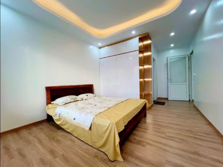BÁN NHÀ TRẦN CUNG TRẦN CUNG 40M, 7 TẦNG THANG MÁY, GẦN ÔTÔ, NHÀ MỚI KENG – 8.65 TỶ