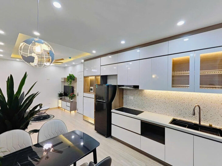 Chính chủ gửi bán căn hộ HH1 Linh Đàm, Hoàng Mai, 67m2, 2 ngủ, giá 2.x tỷ