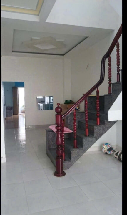 Bán nhà đẹp sân rộng hẻm ô tô vào nhà đường Điện biên Phủ , P. Vĩnh hoà ,Nha trang, Khánh hoà