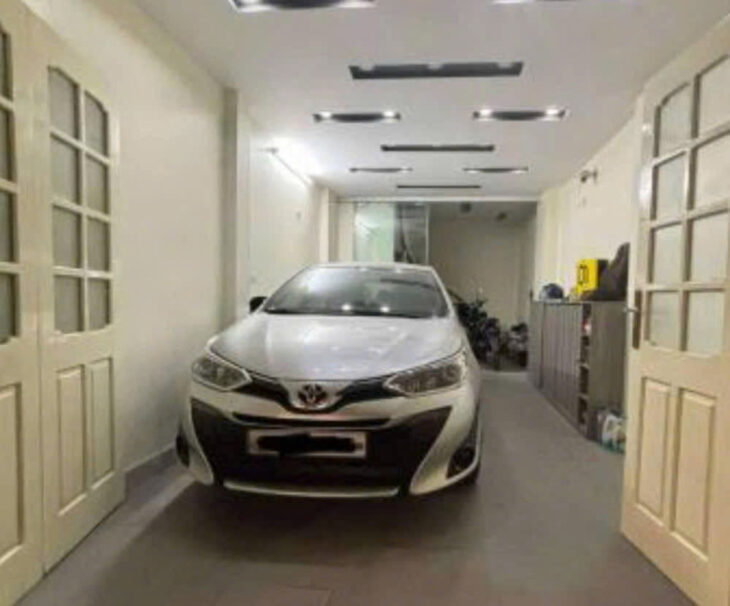 BÁN NHÀ NHẬT CHIÊU, TÂY HỒ. 79M2 6 TẦNG GIÁ 18TỶ-10M RA MẶT PHỐ VÀ HỒ TÂY. VỊ TRÍ VÔ CÙNG ĐẮC ĐỊA –