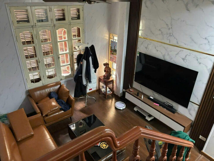 BÁN NHÀ TRÍCH SÀI, TÂY HỒ. 79M2 6 TẦNG GIÁ 18TỶ-10M RA MẶT PHỐ VÀ HỒ TÂY. VỊ TRÍ VÔ CÙNG ĐẮC ĐỊA –