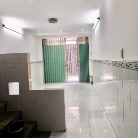 SÁT MẶT TIỀN Q4 NGANG 3 DÁI 10 CÓ 3 TỶ