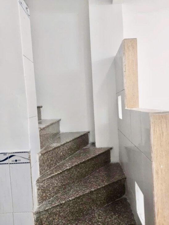 SÁT MẶT TIỀN Q4 NGANG 3 DÁI 10 CÓ 3 TỶ