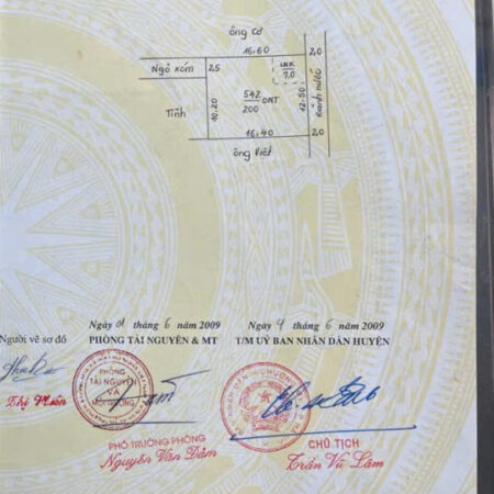 CC e cần bán lô đất 200m full thổ cư tại phú nghĩa chương mỹ hà nội