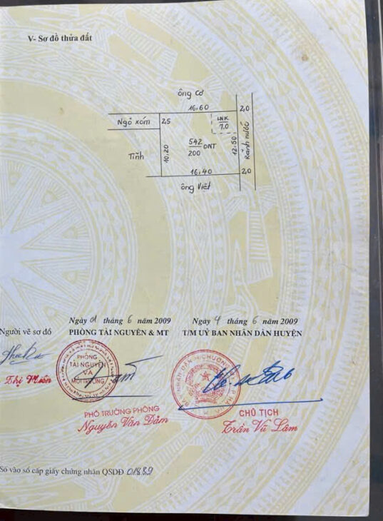 CC e cần bán lô đất 200m full thổ cư tại phú nghĩa chương mỹ hà nội