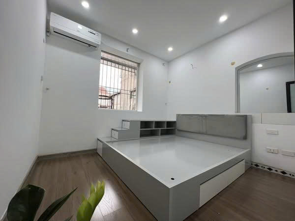 ???? BÁN NHÀ TẬP THỂ MẶT PHỐ 8/3 – CĂN ĐẸP, VỊ TRÍ ĐẮC ĐỊA – CHỈ VIỆC XÁCH VALI VỀ Ở. DIỆN TÍCH 60M2