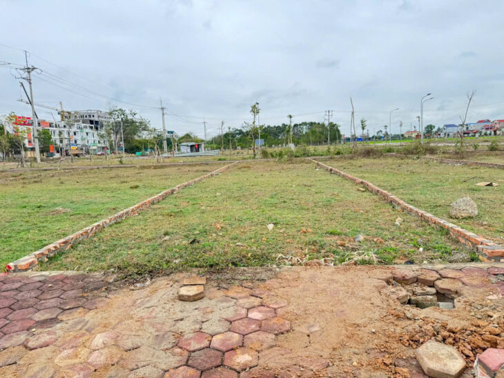 Bán đất đấu giá thôn Bạch Đa, Kim Hoa, Mê Linh. Mặt đường Ngô Miễn. DT 123m