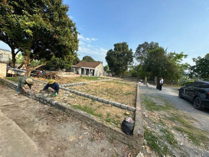 CC cần bán DT 89,8m full thổ cư mặt đường KD bất chấp đường 2 ô tô tránh