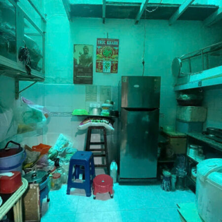 SÁT MẶT ĐƯỜNG XE HƠI Q4 DIỆN TÍCH 49 M2 CÓ 79 TRIỆU M