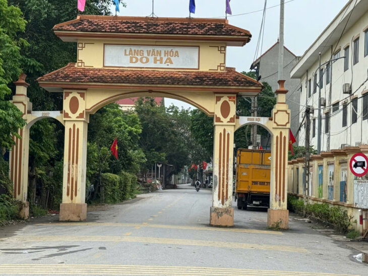 Bán đất tặng nhà C4 thôn Do Hạ, Tiền Phong, Mê Linh. Ở hoặc cho thuê đẹp