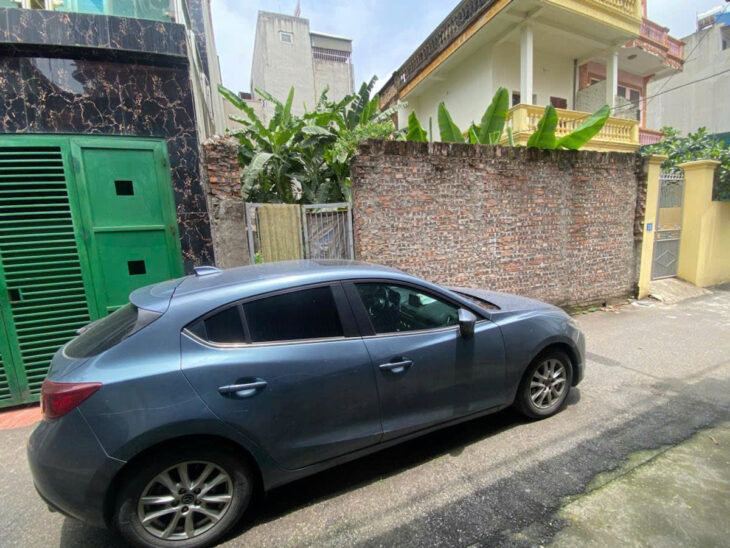 Cần bán 137m ĐẤT, Bát Khối,long Biên MT 7.5m giá 15 TỶ ,oto KD,phù hợp xây biệt thự sân vườn ,nhà