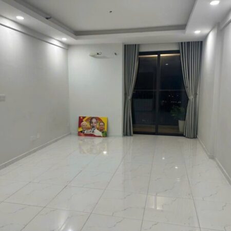 Chính chủ cần bán căn studio 40,1m2, có ban công thoáng mát Chính chủ cần bán căn studio 40,1m2, có ban công thoáng mát