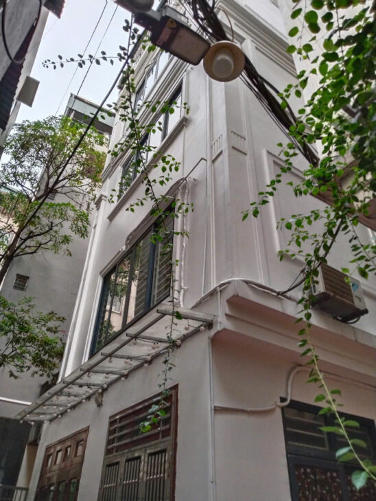 SIÊU PHẨM BỒ ĐỀ –SÁT HỒNG TIẾN LÔ GÓC PHÂN LÔ – Ô TÔ ĐỖ CỬA – FULL NỘI THẤT – CHỈ NHỈNH 6 T.Ỷ