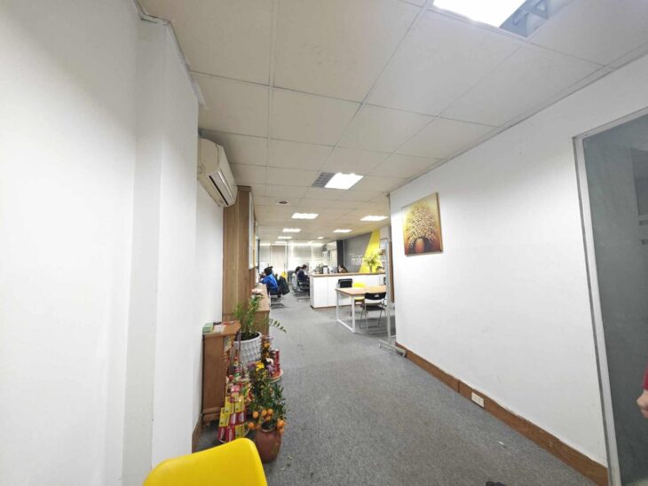 Bán tòa nhà MẶT PHỐ trung tâm Ngã Tư Sở tài chính 45 tỷ để sở hữu ,10 tầng Thang Máy