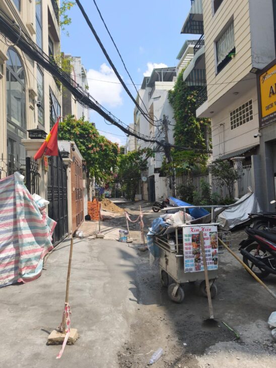 [BÌNH THẠNH] CĂN HỘ DỊCH VỤ 6 TẦNG – 31 PHÒNG FULL – THU NHẬP 160TR/THÁNG – CHỈ 24 TỶ NƠ TRANG LONG