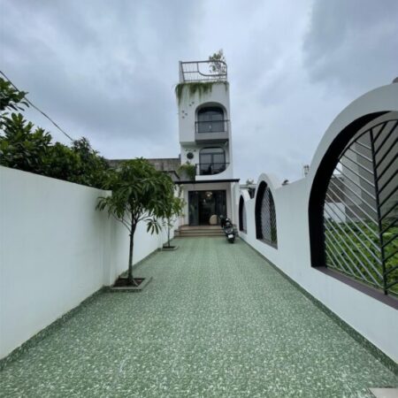 20. NHÀ 3 lầu, 5PN – CÓ SÂN DÀI SỌC TX40 – 128m2 đất – 5,755 TỶ 20. NHÀ 3 lầu, 5PN – CÓ SÂN DÀI SỌC TX40 – 128m2 đất – 5,755 TỶ