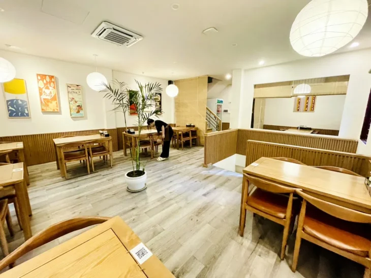 Mặt phố Phan Chu Trinh, vị trí hiếm nhà bán 6 tầng 35 tỷ