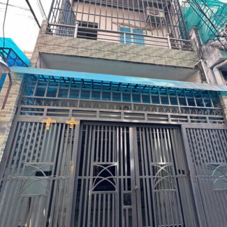 Nhà vị trí đẹp hẻm 125 Nguyễn Thị Tần P2Q8