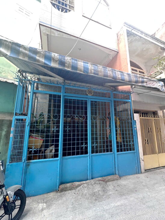 Nhà diện tích khủng 73.8m2 /lửng/2lầu 523/ Tùng Thiện Vương P12Q8