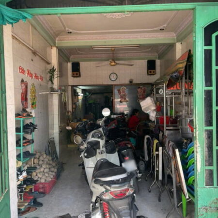 Chủ cần tiền giảm 1 tỷ!!! Nhà phố Mặt tiền đường Hưng Phú lề đường rộng thoáng thuận tiện cho việc Chủ cần tiền giảm 1 tỷ!!! Nhà phố Mặt tiền đường Hưng Phú lề đường rộng thoáng thuận tiện cho việc