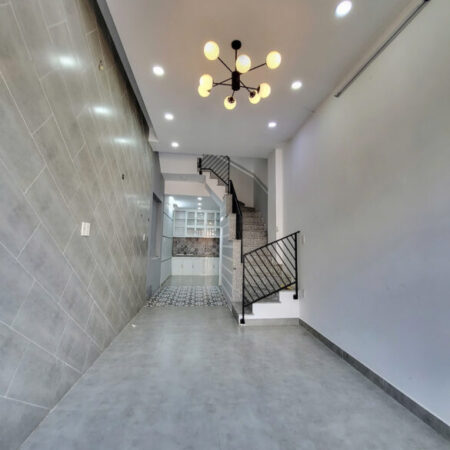 49. PHÒNG TRỐNG – NHÀ TL47 – SÁT SÔNG SÀI GÒN, CHỢ, ĐƯỜNG HÀ HUY GIÁP – 1,9tr/ phòng