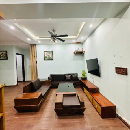 Bán căn hộ chung cư VP3 Linh Đàm, Hoàng Mai, sổ đỏ, 93m2 3 ngủ view hồ 5.55 tỷ