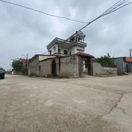 EM QUANG BÁN 90M BÌA LÀNG TT QUANG MINH,GIÁ 4X,LH CHÍNH CHỦ,GIÁ ĐẦU TƯ