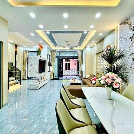 Bán nhà đường Quang Trung, Phường 11, Gò Vấp, giá chỉ 6.8 tỷ