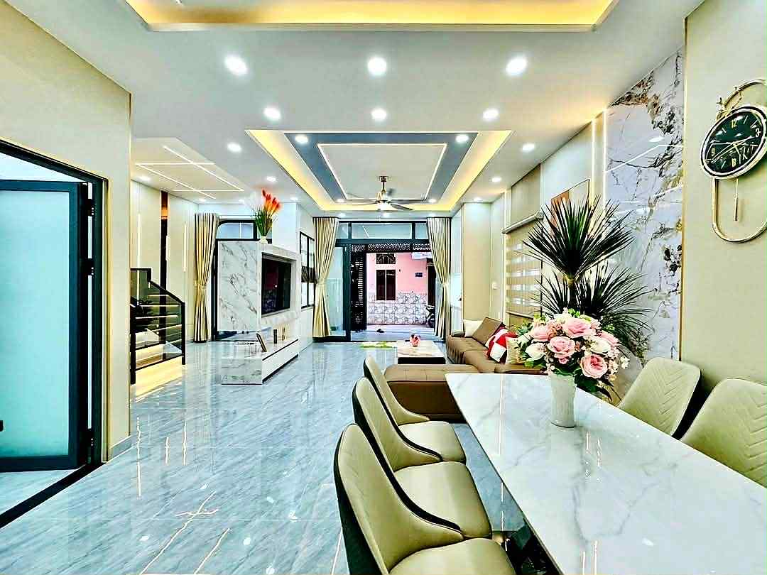 Bán nhà đường Quang Trung, Phường 11, Gò Vấp, giá chỉ 6.8 tỷ