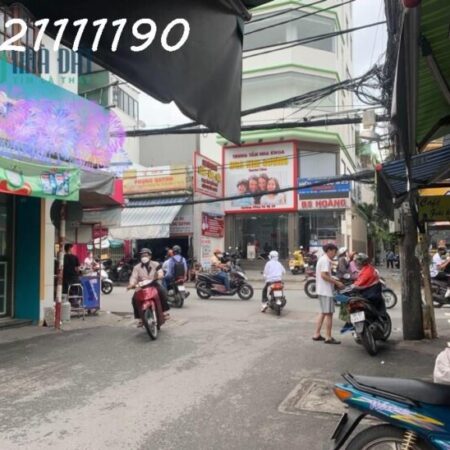 Bán gấp khu đất Vạn Phúc xe con đỗ cửa ngõ, gần kề khu vườn hoa, trường 2, giá 9,x tỷ Bán gấp khu đất Vạn Phúc xe con đỗ cửa ngõ, gần kề khu vườn hoa, trường 2, giá 9,x tỷ
