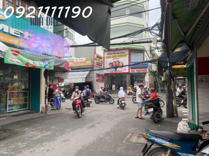 Bán gấp khu đất Vạn Phúc xe con đỗ cửa ngõ, gần kề khu vườn hoa, trường 2, giá 9,x tỷ