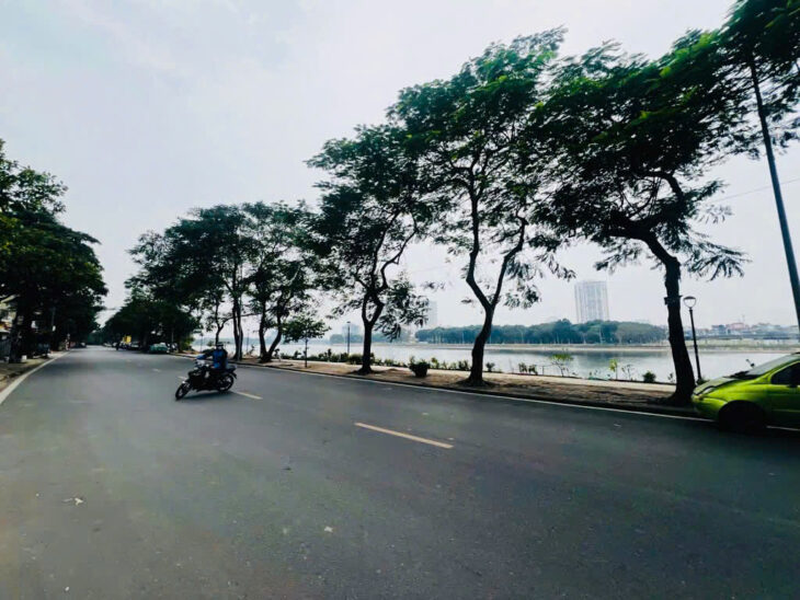Nhà 6 tầng thang máy mới đét tại khu Đền Lừ, Hoàng Mai 54m2,ô tô vào nhà giá chỉ hơn 18 tỏi