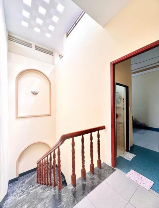 TUYỆT PHẨM CMT8 Q10 – KHÔNG CĂN 2 – 3 TẦNG CAO CẤP – NGANG 5M – 60M².
