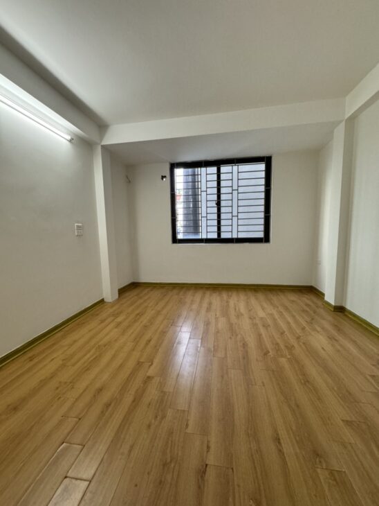 ĐẠI MỖ- NAM TỪ LIÊM – Ô TÔ ĐỖ GẦN – 32M X 4 TẦNG – GIÁ 5,x