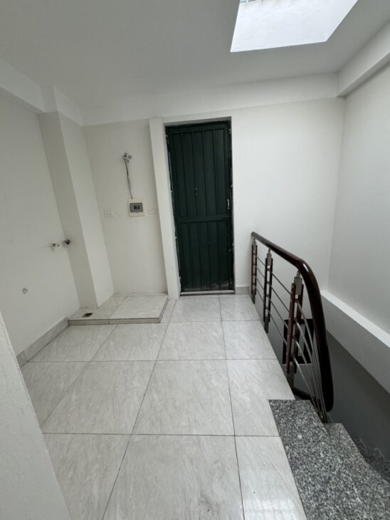 ĐẠI MỖ- NAM TỪ LIÊM – Ô TÔ ĐỖ GẦN – 32M X 4 TẦNG – GIÁ 5,x