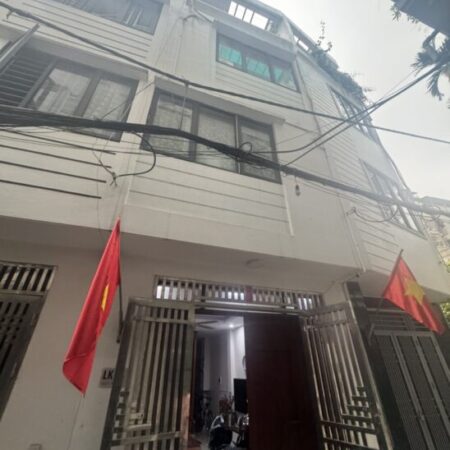 TRUNG TÂM HÀ ĐÔNG- GẦN NGÃ TƯ VẠN PHÚC TỐ HỮU – Ô TÔ ĐỖ CỬA- NHÀ 2 THOÁNG- FULL NỘI THẤT Ở NGAY