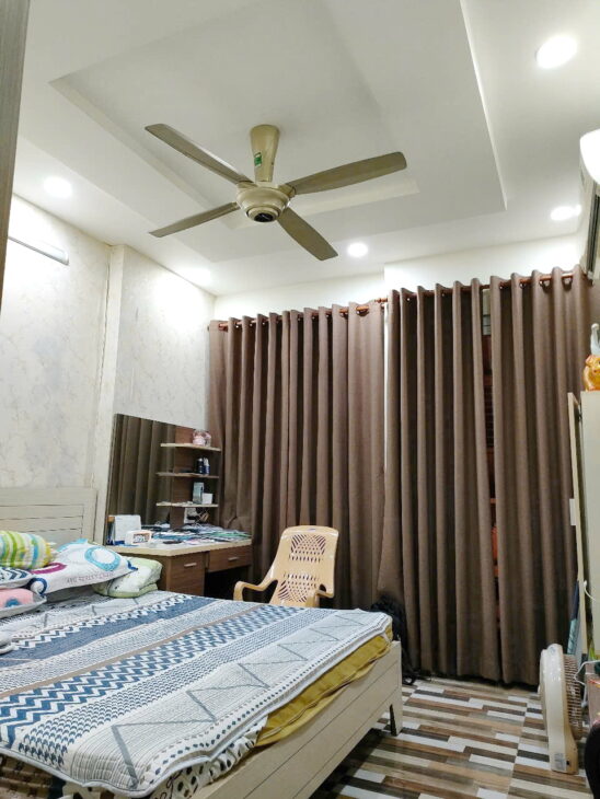 Nhà 5 tầng (4 lầu + ST) hẻm lớn xe hơi đậu trước cửa Âu Dương Lân P2Q8