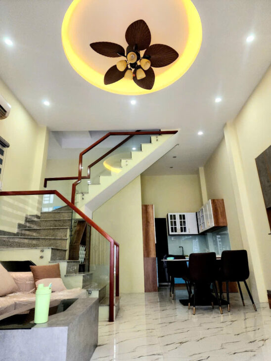 Căn góc 2 MT hẻm 4m Âu Dương Lân P3Q8. Giá 5,95 tỷ TL ít